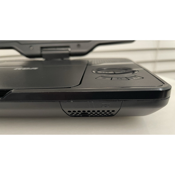 RCA Portable DVD Player 10" Display DRC98101S w/ Car Charger-Tested Works great - Picture 10 of 15